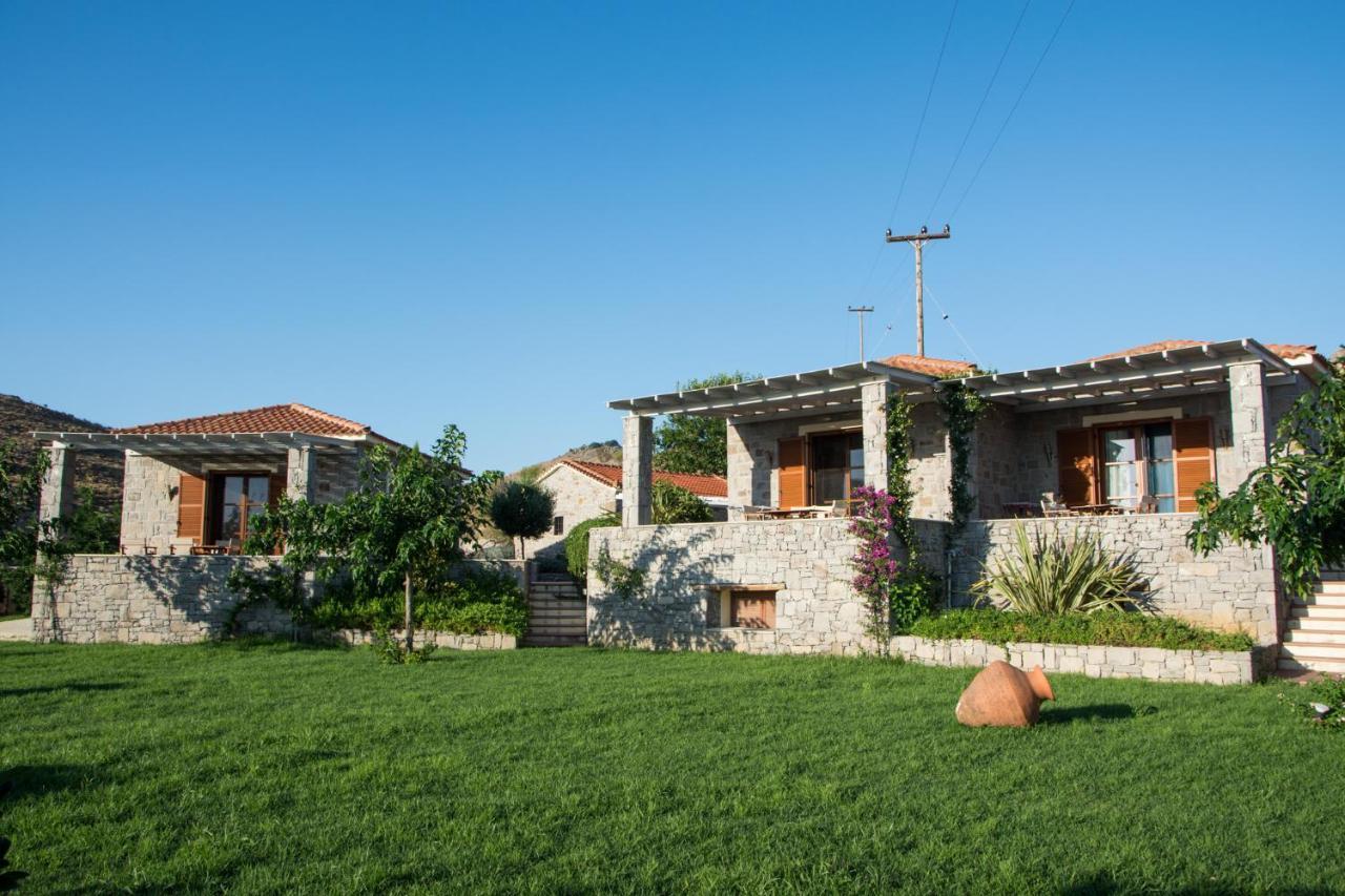 Filia Villa *