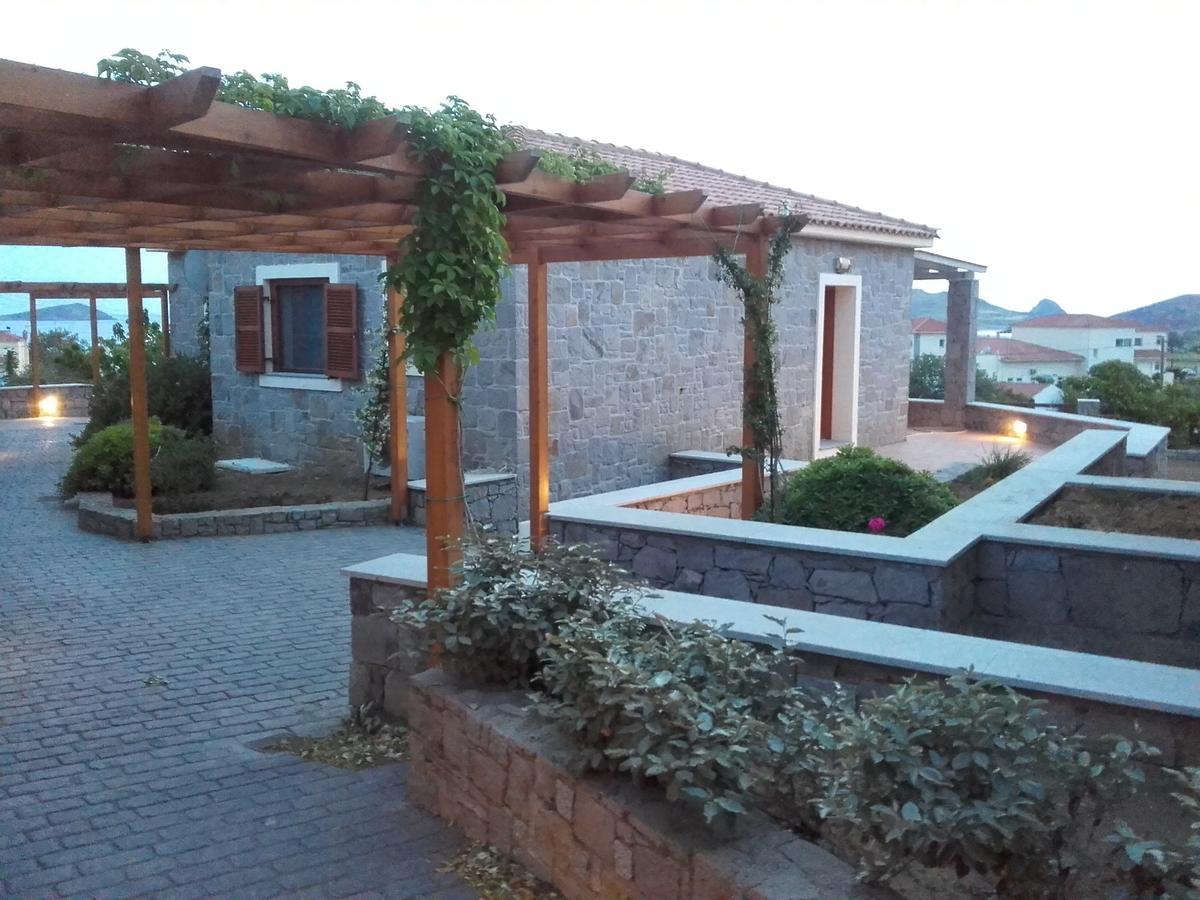 Filia Villa *